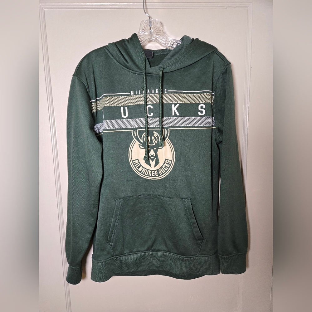 Milwaukee Bucks Green Hoodie